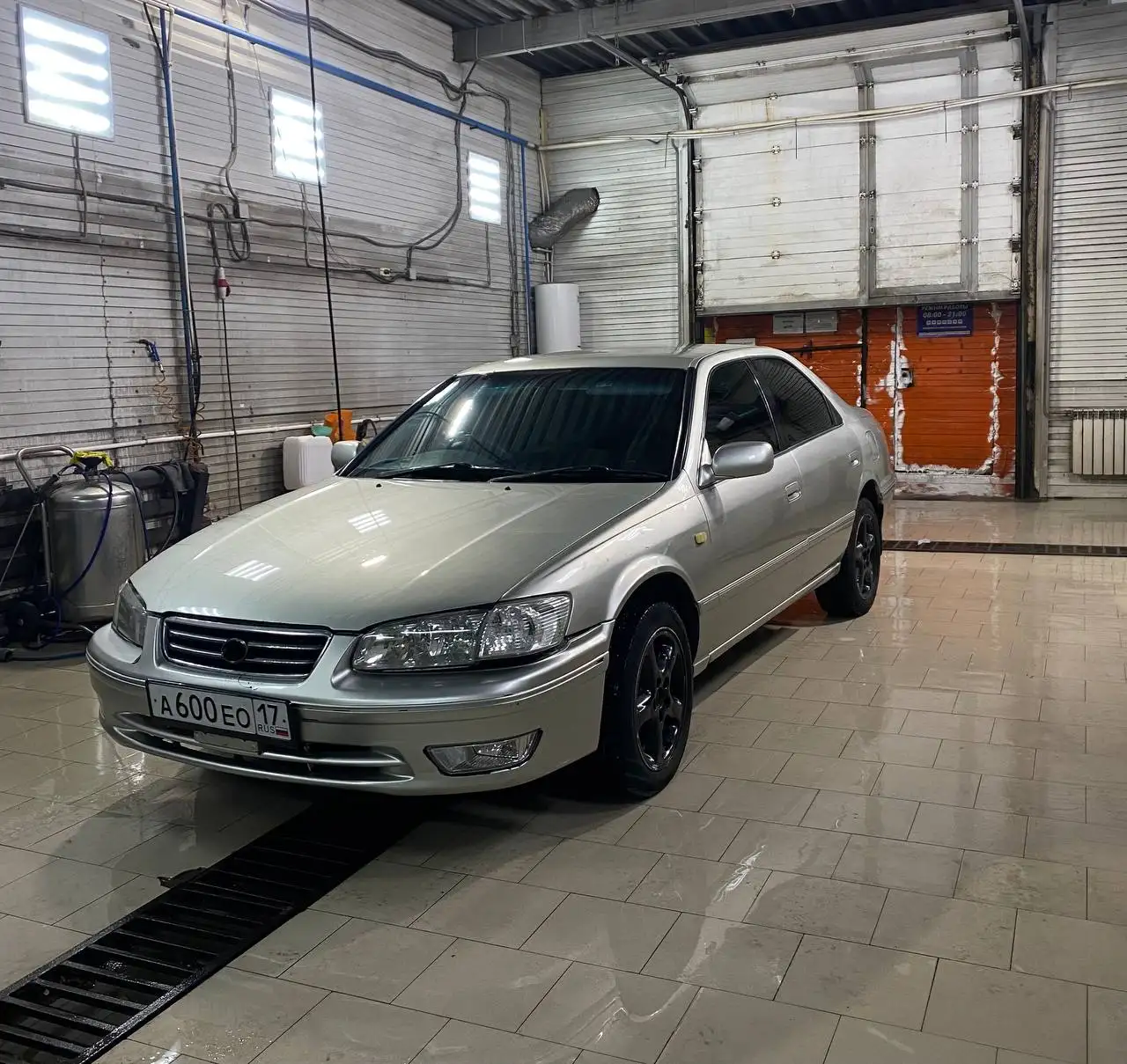 Продам или обмен Toyota Camry 1999 года - Легковые автомобили (Авто) в Хакасия