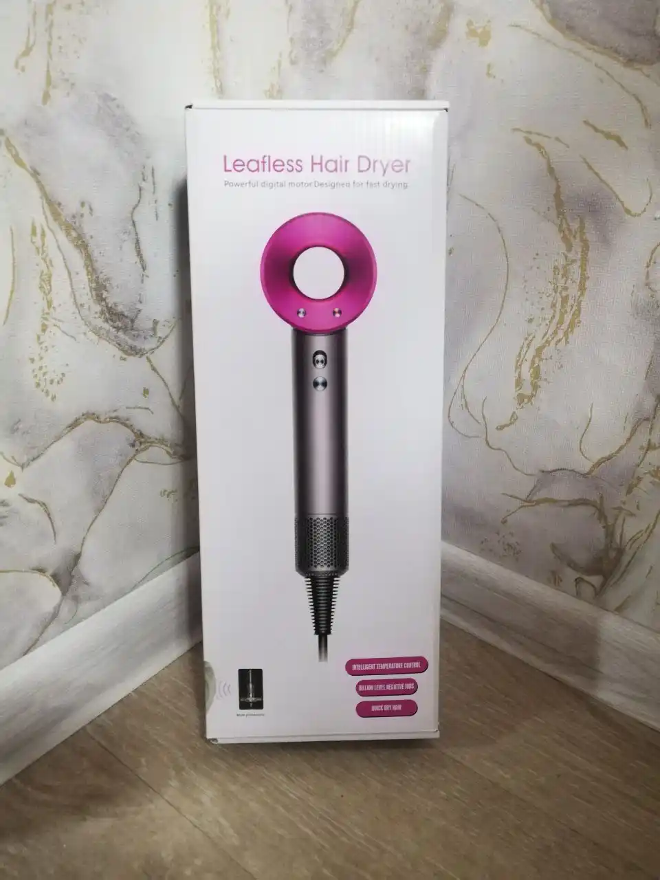 Бюджетная версия фена Dyson