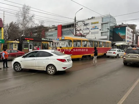 ДТП на улице Аэродромной - Услуги в Самара