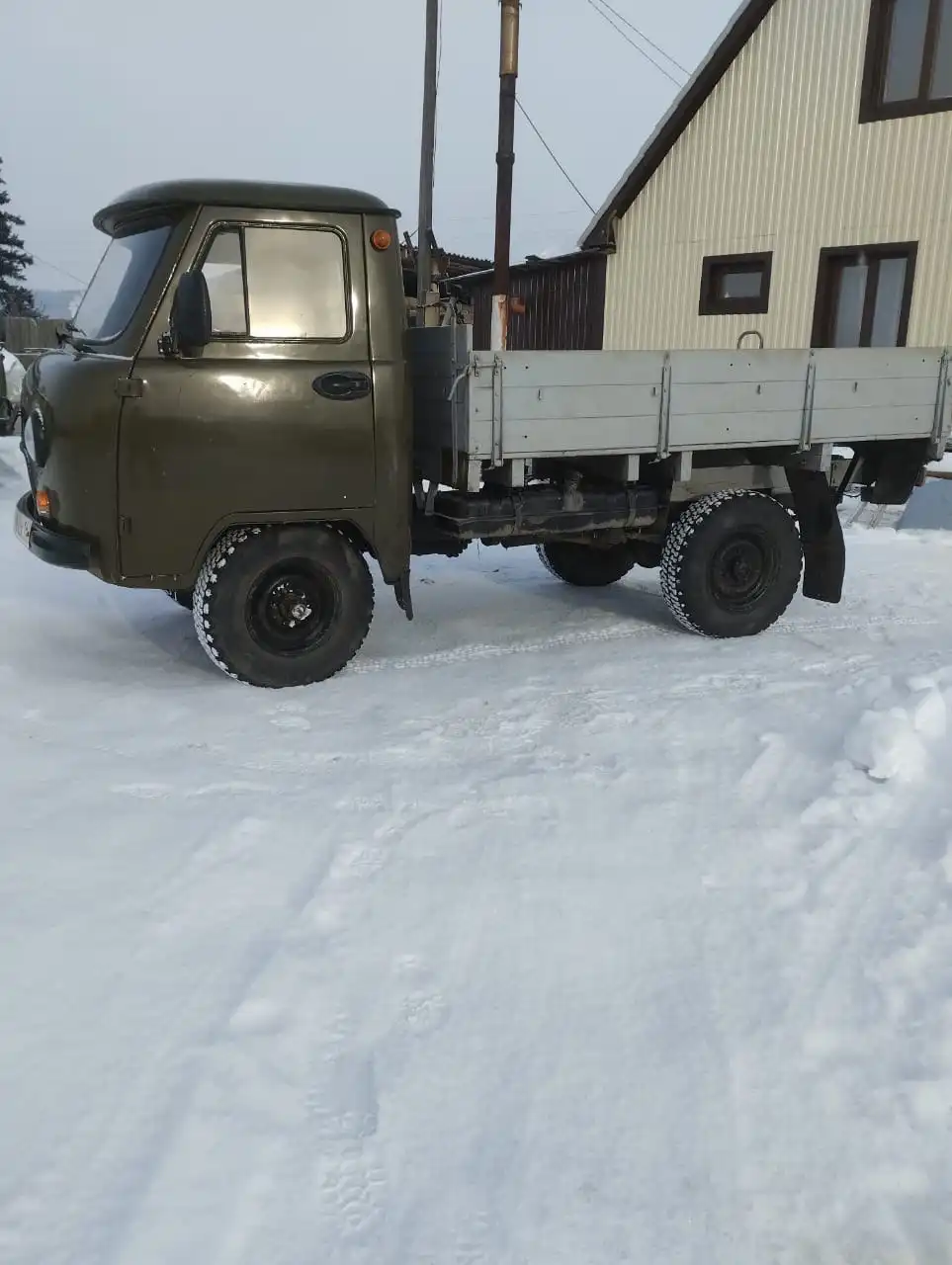 Продажа УАЗ 3303 бортовой 2004 года