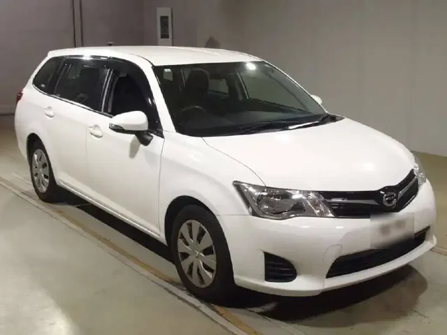 Продам Toyota Corolla Fielder 2013 г.в. - Госномера в Владивосток