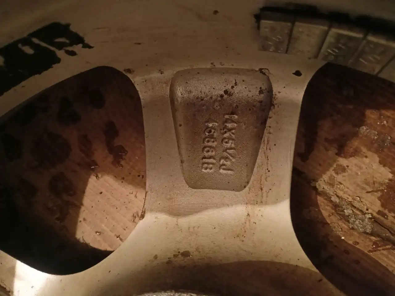 Продажа на авторынке в Иркутске