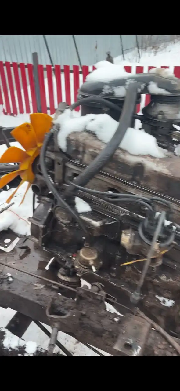 Продам двигатель 421 сотка под ремонт с навесным - Двигатели (Запчасти) в Турунтаево