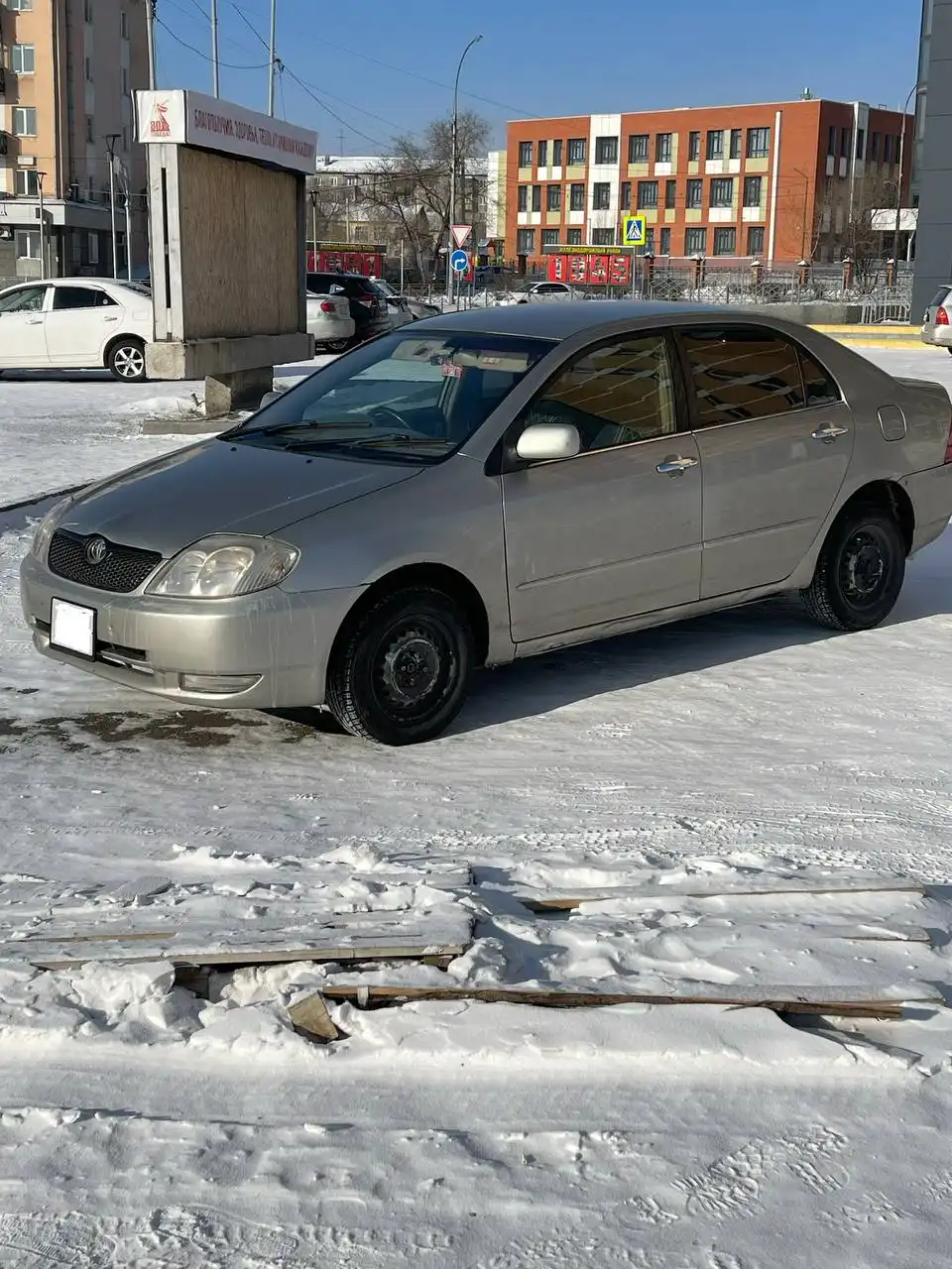 Toyota Corolla 2000 г.в. 1.8 максимальная комплектация Luxel - Авто в Улан-Удэ