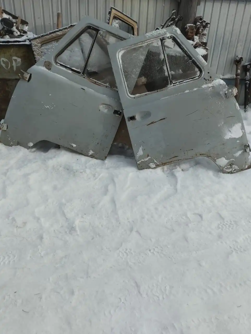 Продам двери на УАЗ в Турунтаево - Запчасти (Авто) в Турунтаево