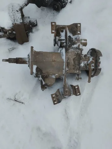 Продам коробку с раздаткой на УАЗ - Запчасти для сельхозтехники в Иркутск