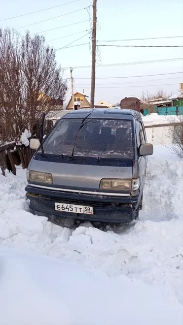 Продажа автобуса 4WD не на ходу с запчастями - ВАЗ 2107 в Иркутск