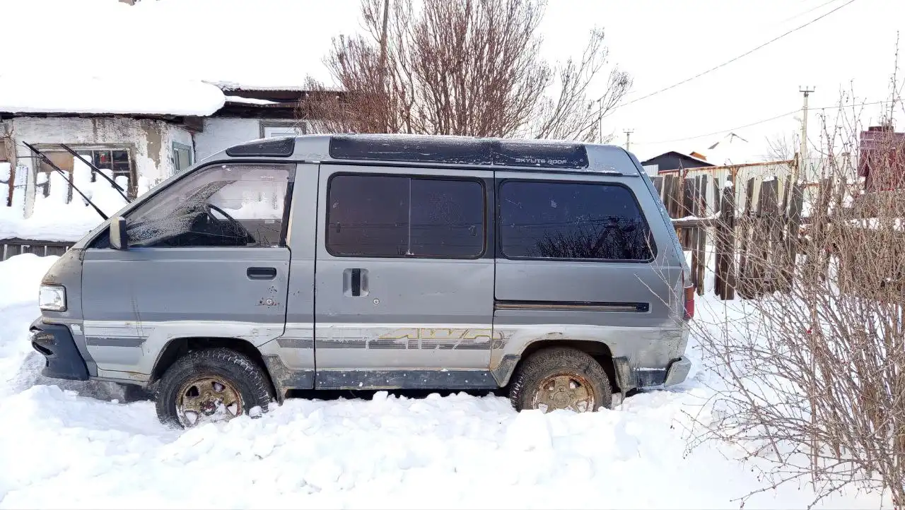 Продажа автобуса 4WD не на ходу с запчастями - Автобусы (Авто) в Иркутск