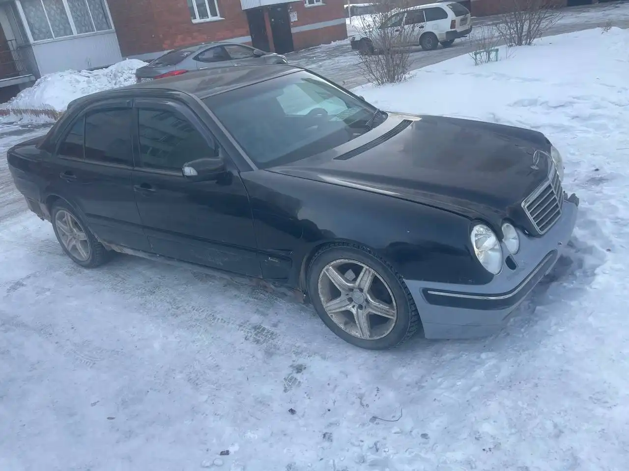 Mercedes 2002 года выпуска - Легковые автомобили (Авто) в Иркутск