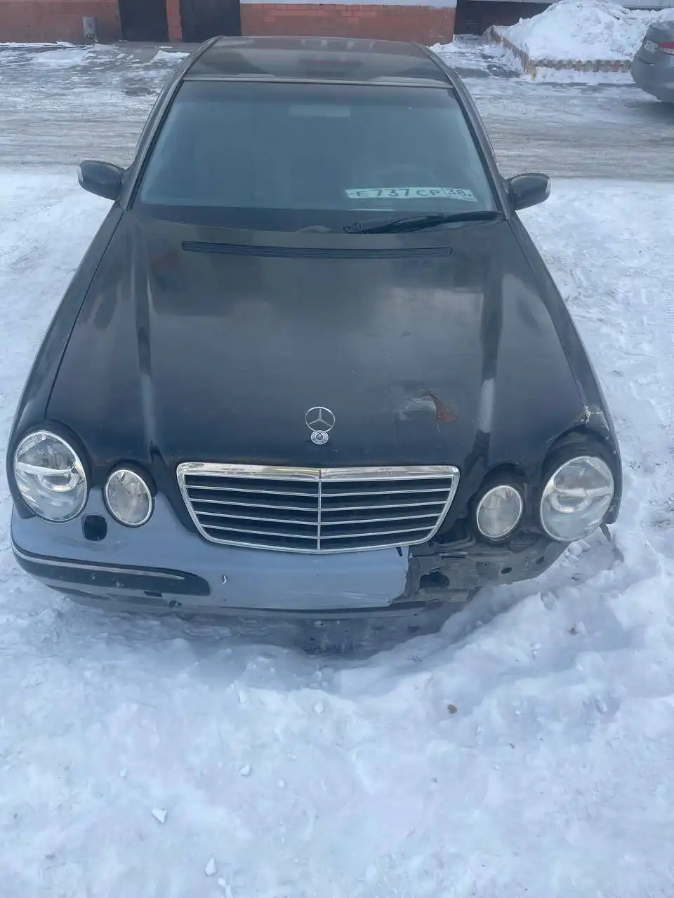 Mercedes 2002 года выпуска - Легковые автомобили (Авто) в Иркутск