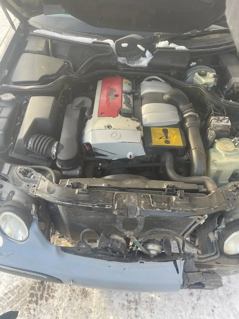 Mercedes 2002 года выпуска - Легковые автомобили (Авто) в Иркутск