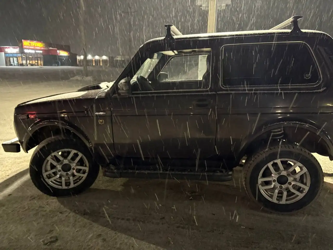 Продажа автомобиля Нива 21214 2010 года - Легковые автомобили (Авто) в Иркутск