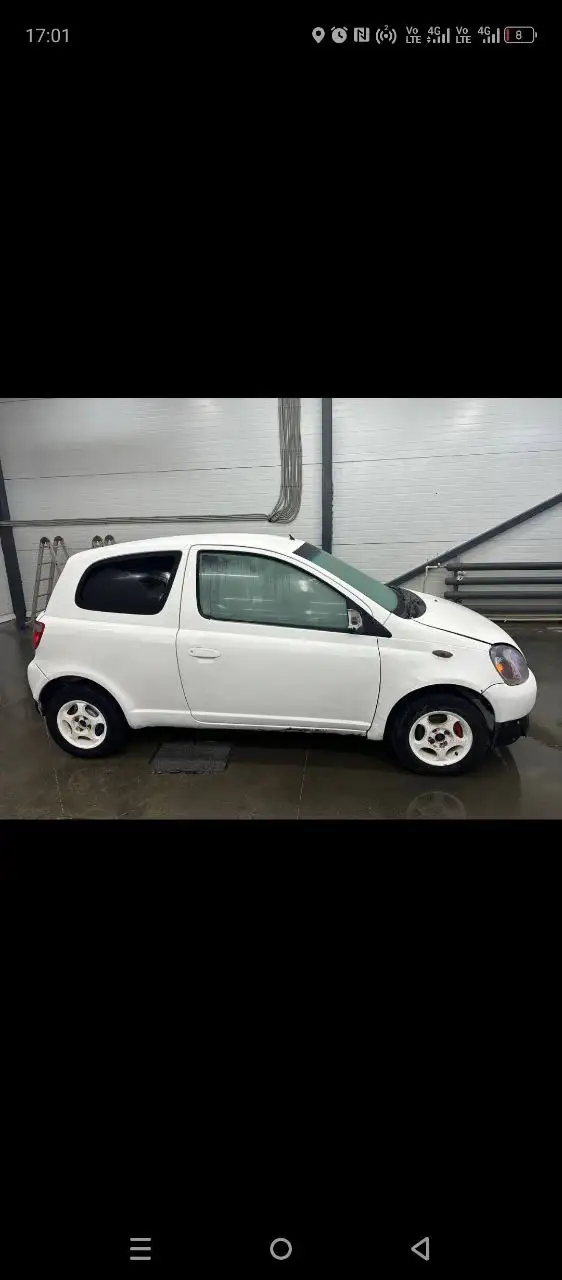 Продам Toyota Vitz 2000 г. - Авто в Иркутск