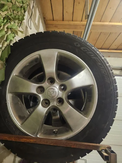 Продажа дисков R16/5.114 с резиной - Грузовики и спецтехника в Иркутск