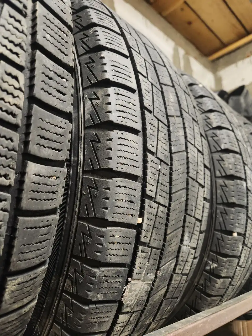 Продажа дисков R16/5.114 с резиной - Запчасти (Авто) в Иркутск