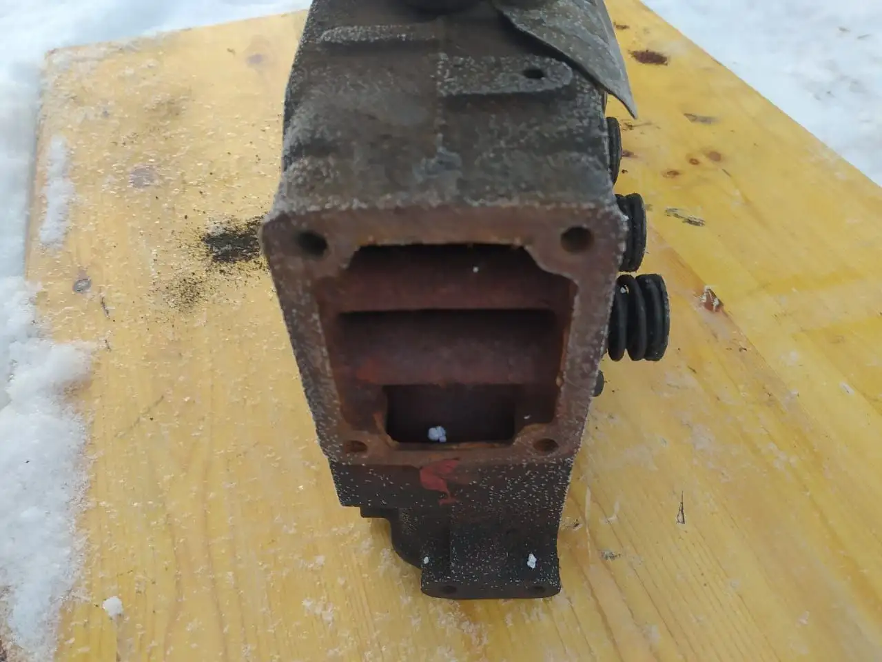 ГБЦ на Mitsubishi Canter - Двигатель (Запчасти) в Иркутск