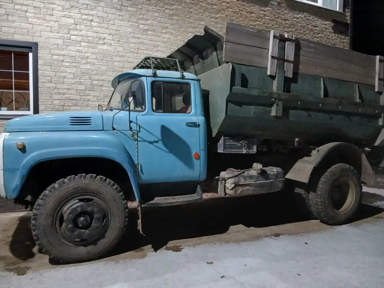 Продается автомобиль ЗИЛ в Осинском районе - Грузовые автомобили (Авто) в Оса