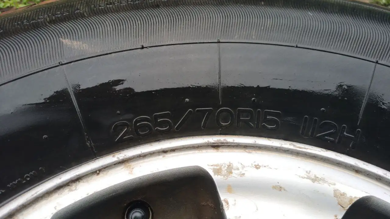 Продам 4 колеса с Делики - Запчасти (Авто) в Иркутск