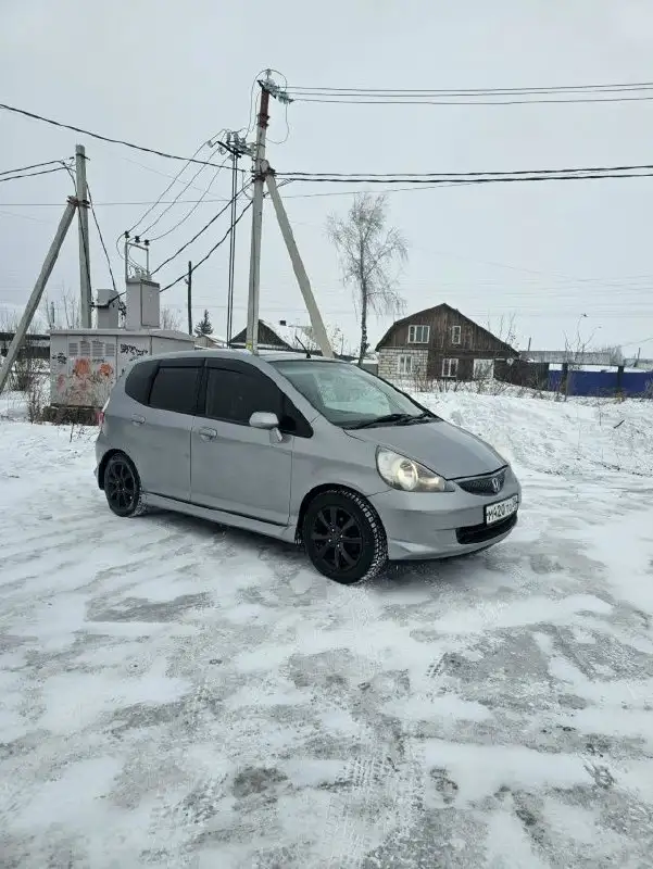Продам Honda Fit 2003 года - Авто в Иркутск