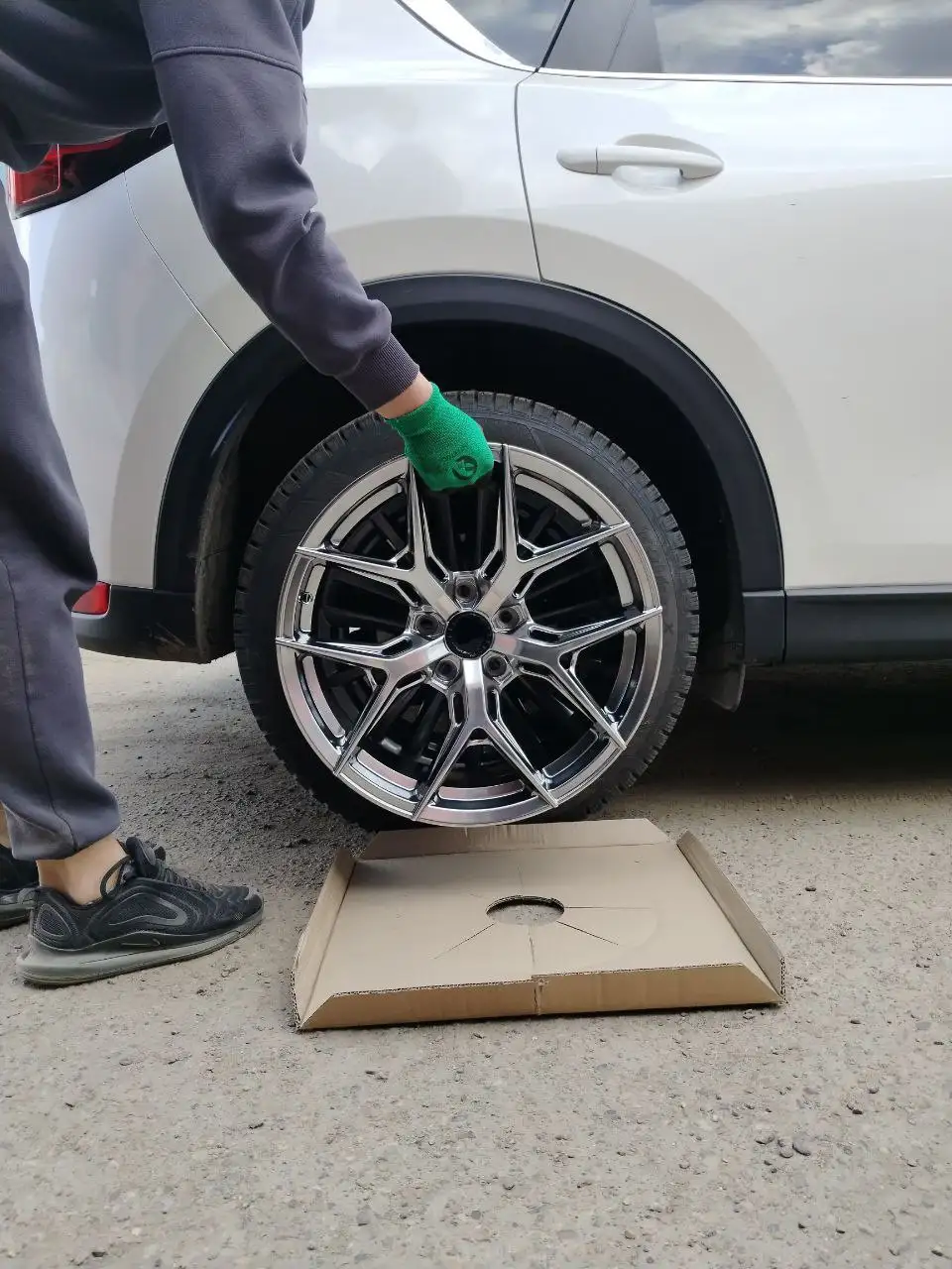 Литье дисков R18 5*114.3 практически новое - Диски (Запчасти) в Иркутск