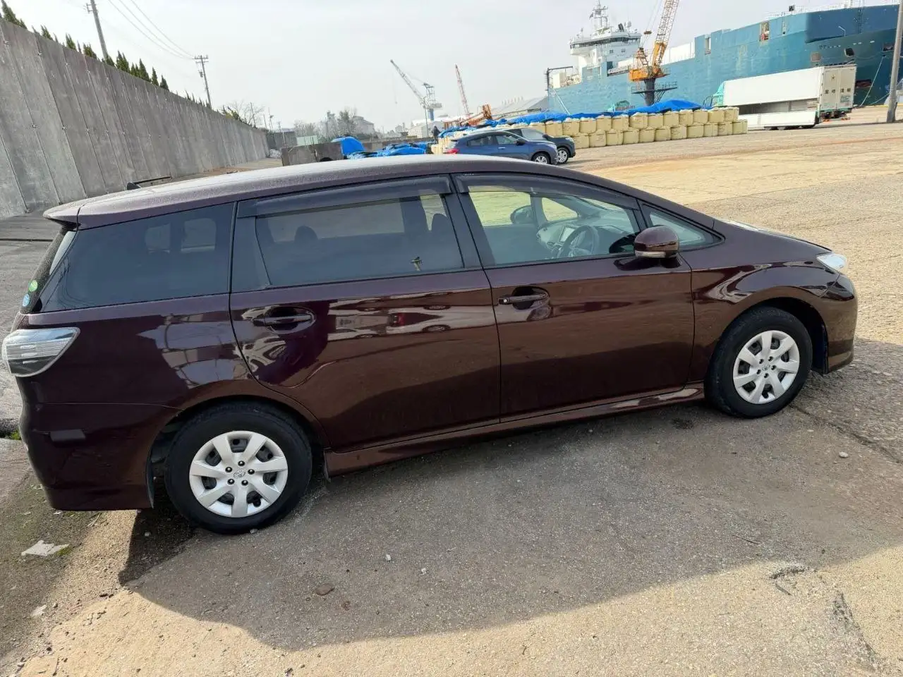 Продажа TOYOTA WISH 2013 года с аукциона Японии - Авто в Иркутск