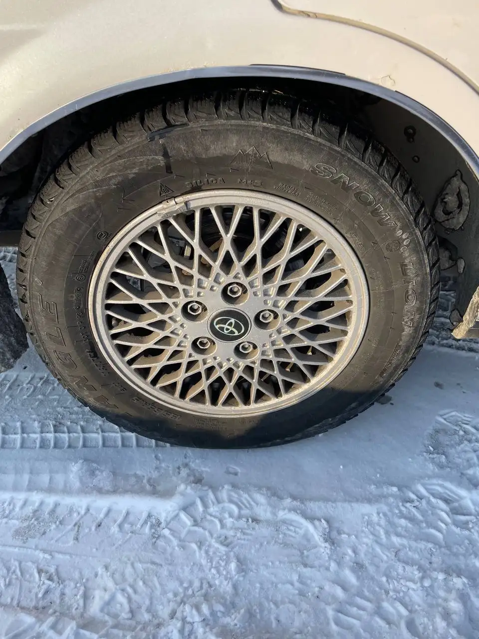 Продажа сток дисков 5/114.3 с резиной Triangle - Запчасти (Авто) в Иркутск