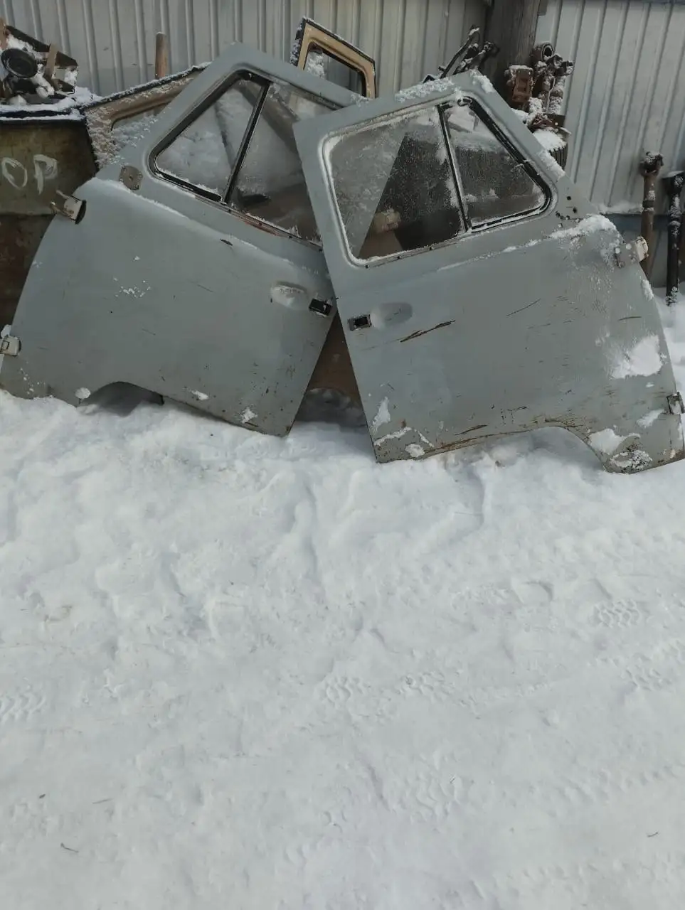 Продам двери на УАЗ в Турунтаево - Запчасти (Авто) в Турунтаево