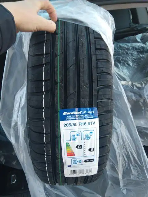Шина Cordiant Sport 3 205/55 R16 летняя - Шины и диски (Запчасти) в Иркутск