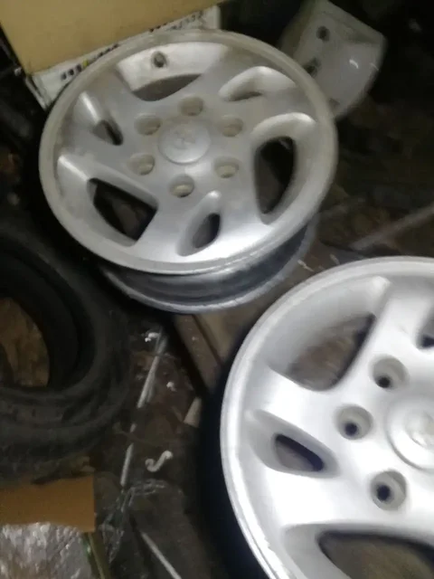 Литье с резиной 215/70/15 комплект - Шины в Ангарск