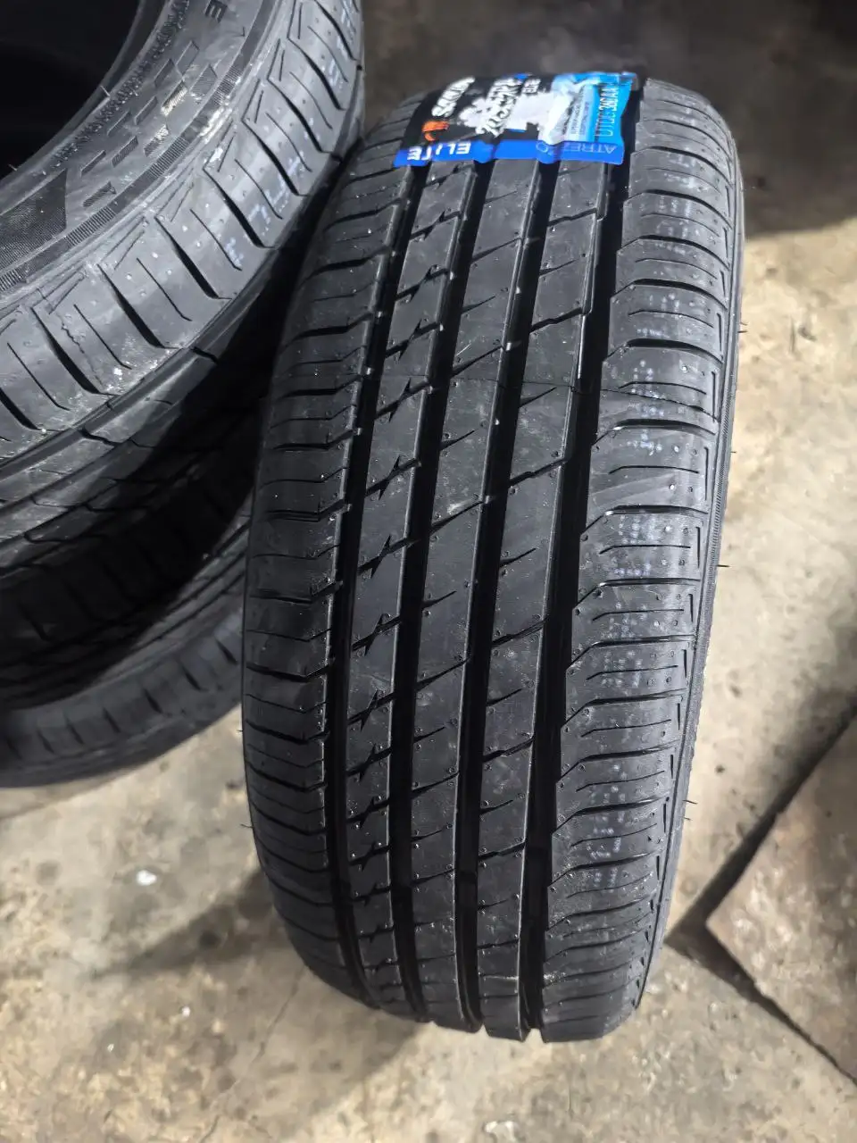 Продажа летней резины различных размеров - Шины и диски (Авто) в Ангарск