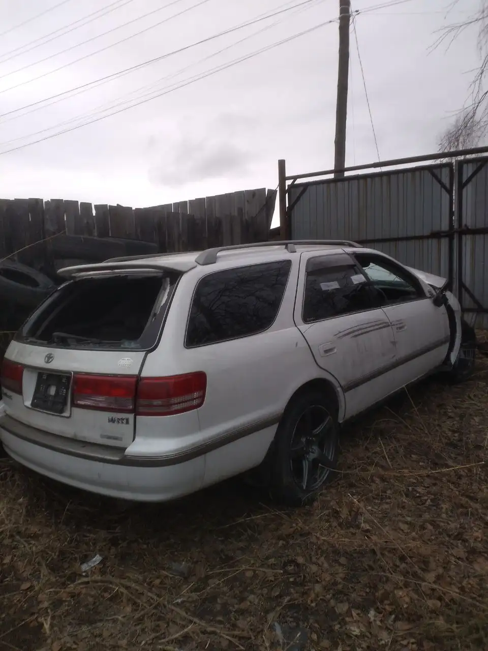 Продажа автомобиля Toyota Mark II на запчасти - Запчасти (Авто) в Иркутск
