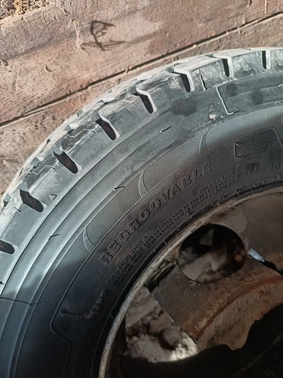Грузовой баллон Sailun 215/75 R17.5 для малого грузовика - Шины и диски (Запчасти) в Иркутск
