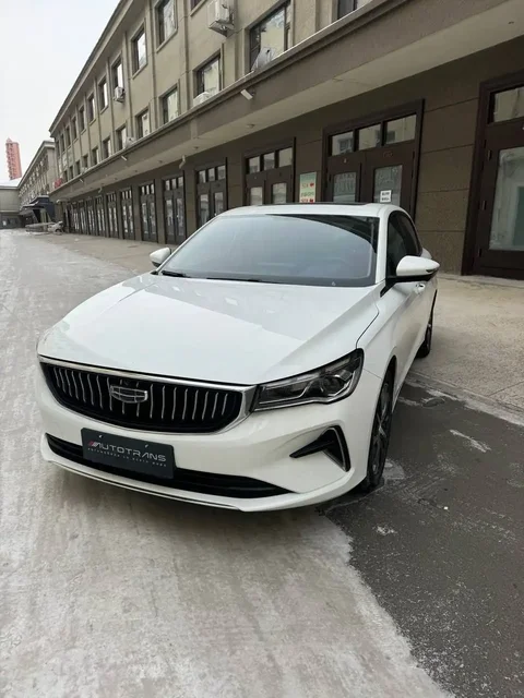 Geely Emgrand 2022 года в Иркутске - Микроавтобусы в Иркутск