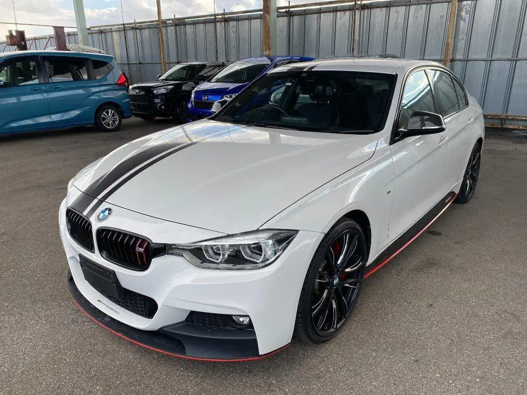 BMW 318 I M Sport 2016 года - Легковые автомобили (Авто) в Владивосток