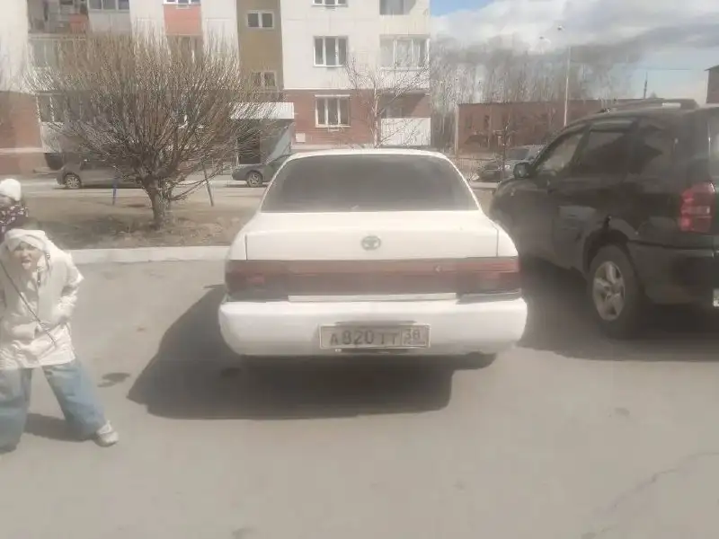 Продажа Тойоты Кароллы 1993 года - Легковые автомобили (Авто) в Иркутск