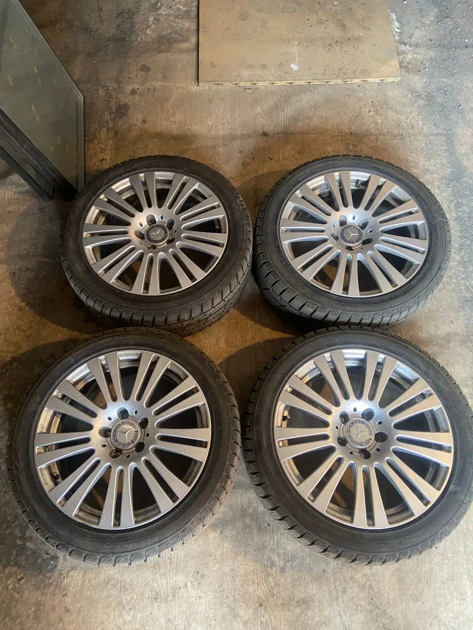 Комплект колес Mercedes R17 с резиной - Колеса и шины (Авто) в Иркутск