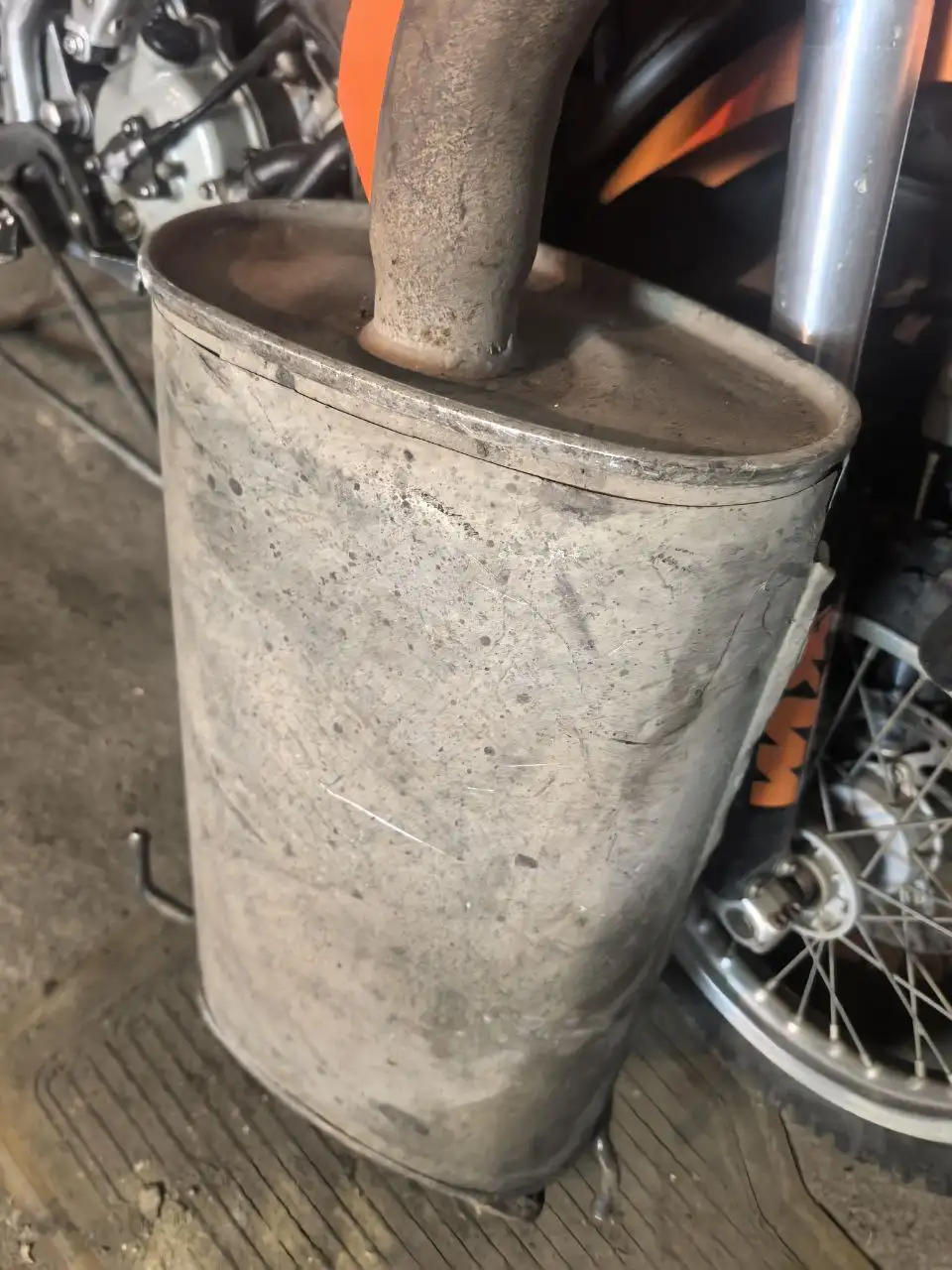 Глушитель Хайсс двигатель 1 KZ - Глушители (Запчасти) в Ангарск