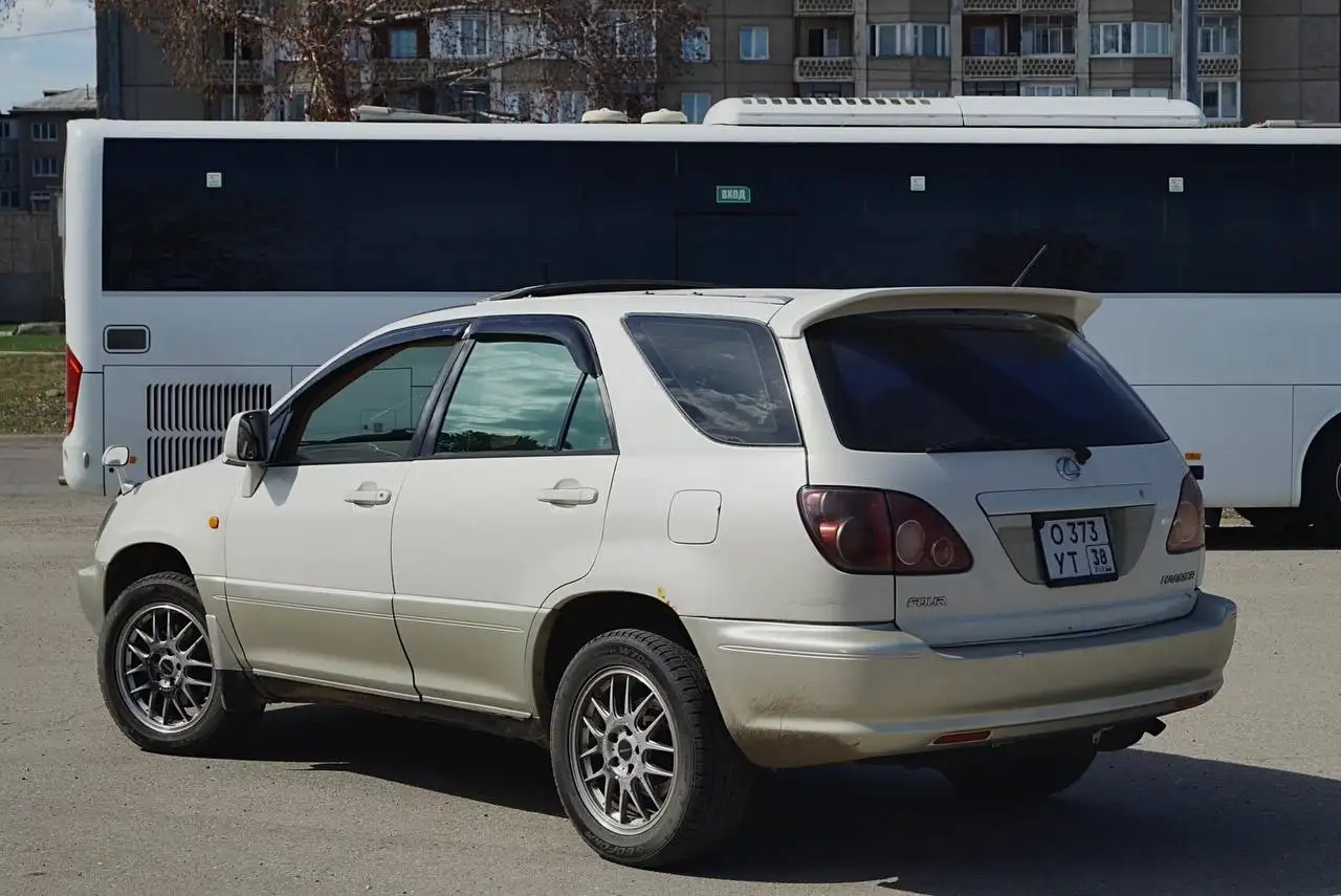Toyota Harrier 1998 - Легковые автомобили (Авто) в Иркутск