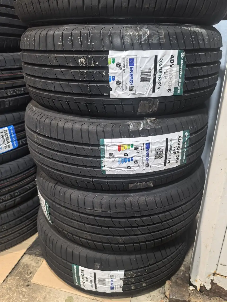 Продам резину - Шины и диски (Авто) в Ангарск