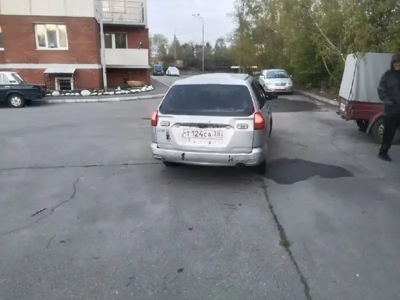 Ниссан АД 2000 - Авто в Иркутск