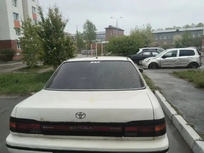 Toyota Corona 1989 требует вложения по кузову - Легковые автомобили (Авто) в Иркутск