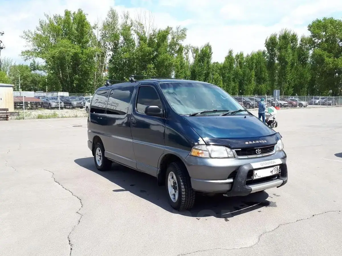 Продам Хайса - Микроавтобусы (Авто) в Иркутск