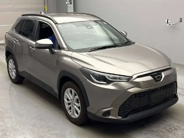 Toyota Corolla Cross 2023 - Минивэны и микроавтобусы в Иркутск
