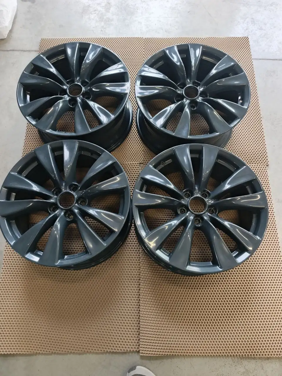 Диски Enkei для Nissan/Infinity R18 5*114.3 - Запчасти и аксессуары (Авто) в Иркутск