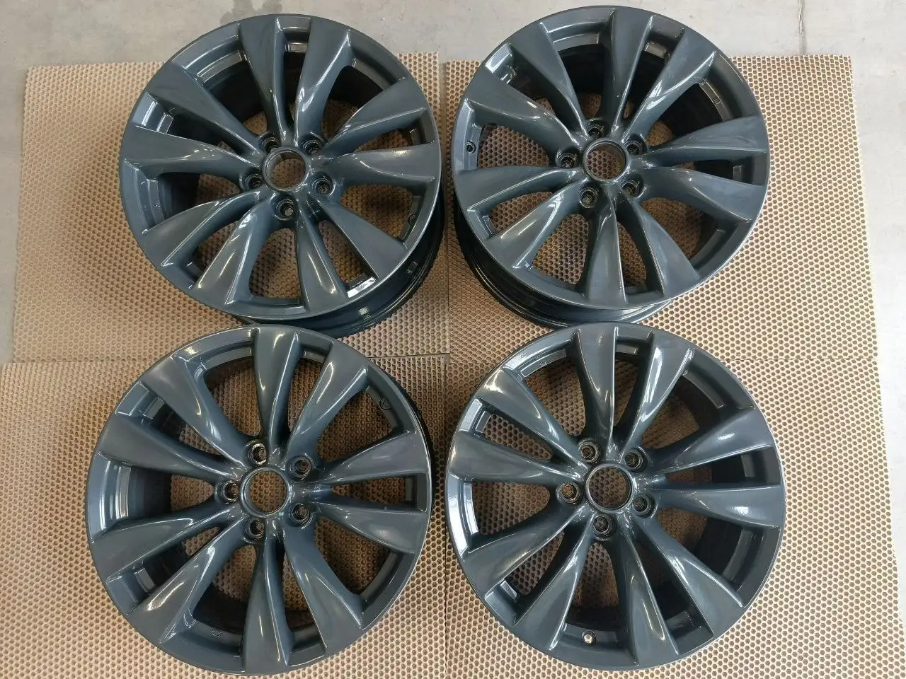 Диски Enkei для Nissan/Infinity R18 5*114.3 - Запчасти и аксессуары (Авто) в Иркутск