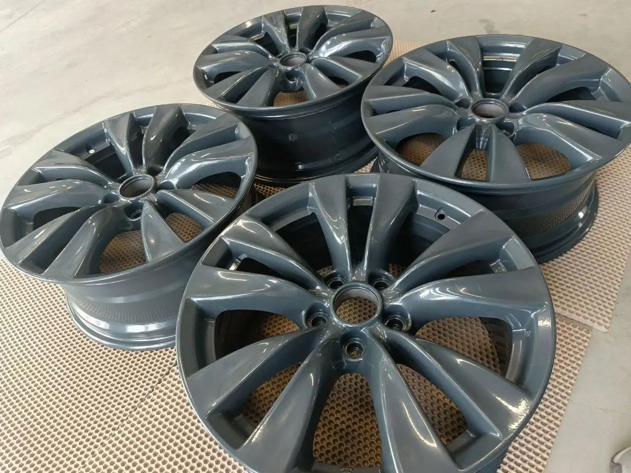 Диски Enkei для Nissan/Infinity R18 5*114.3 - Запчасти и аксессуары (Авто) в Иркутск