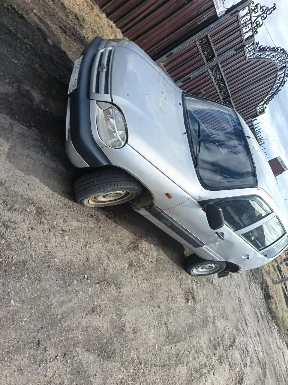 Продажа Chevrolet Niva 2004 - Автомобили (Авто) в Иркутск