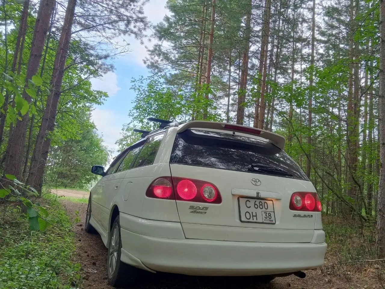 Subaru Caldina 2002 2.0 4WD - Легковые автомобили (Авто) в Иркутск