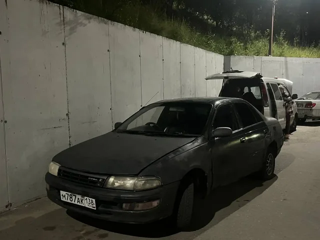 Продам автомобиль 1993 года - Легковые авто в Иркутск