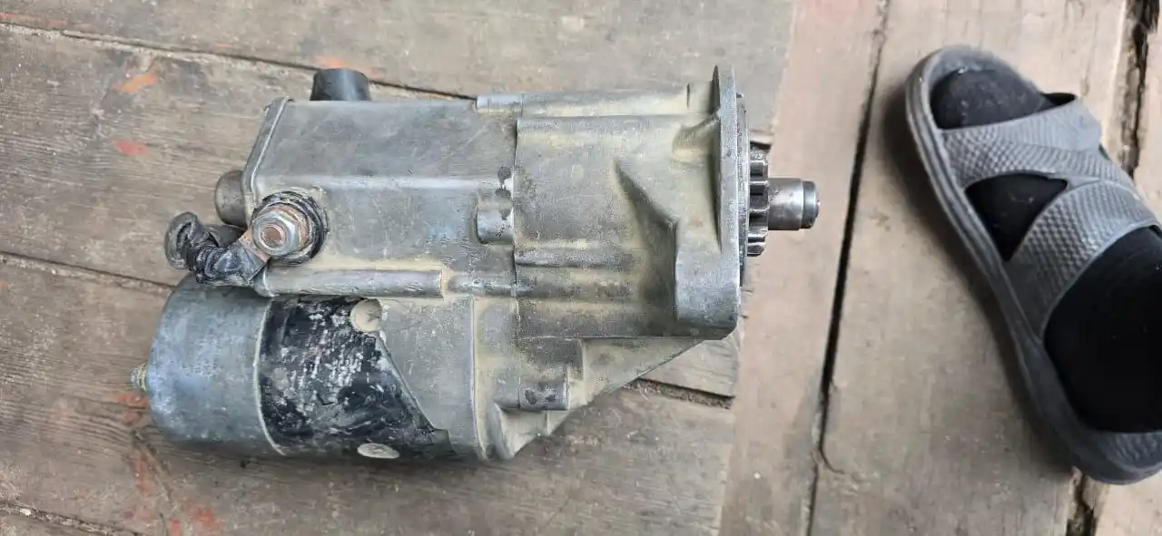Продается тлк80 дизель стартер и преобразователь - Запчасти в Иркутск